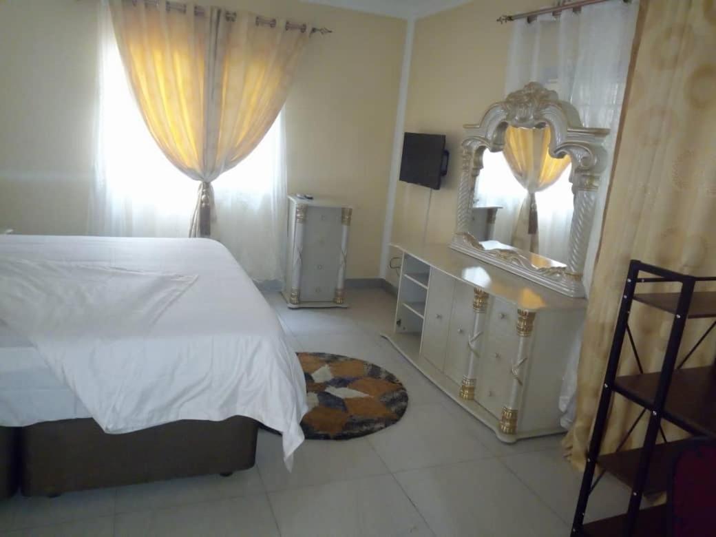 Colibri Inn Hotel Kolwezi Εξωτερικό φωτογραφία